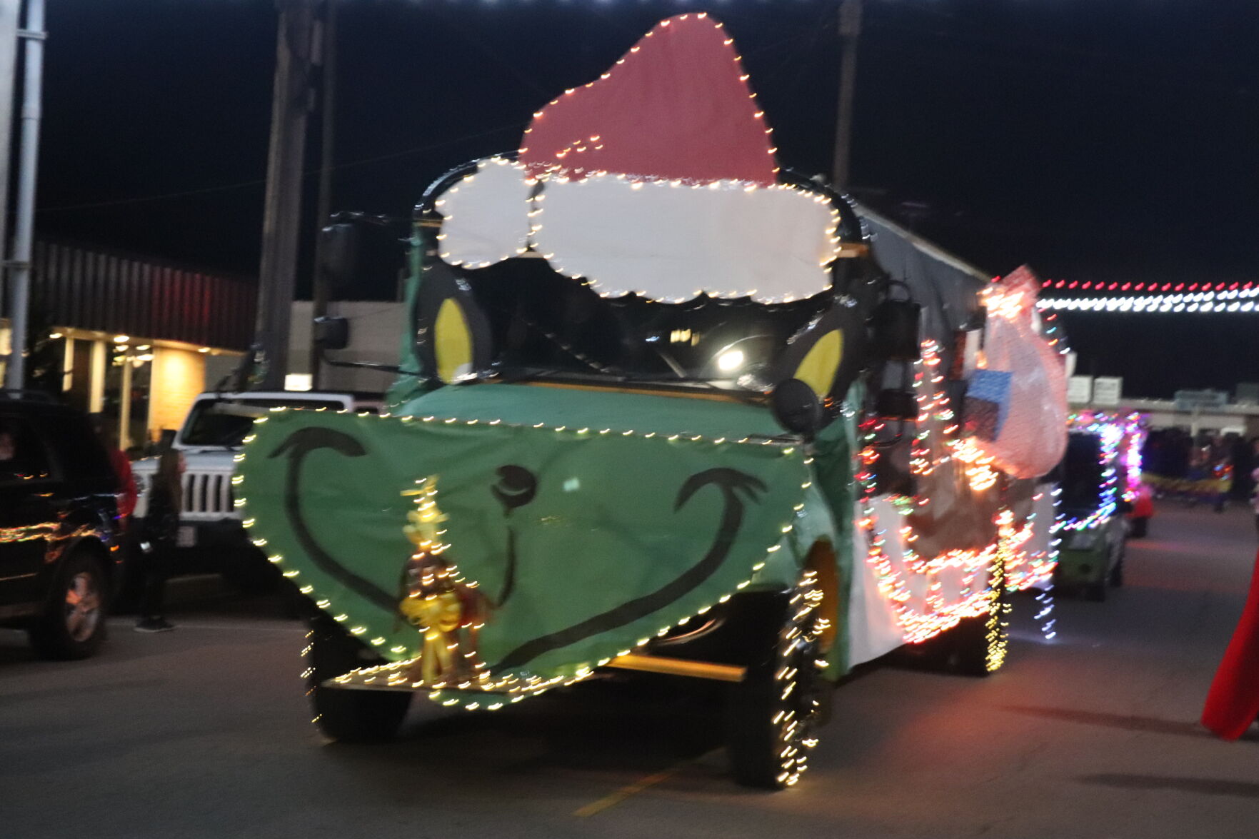 121121StClairChristmasParade16.JPG